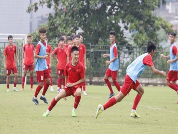 Bóng đá Việt Nam chiều 30/9: U17 Việt Nam giao hữu với Viettel