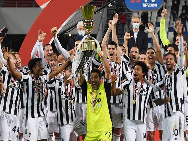 Câu lạc bộ Juventus - Thông tin đội bóng bà đầm già thành Turin