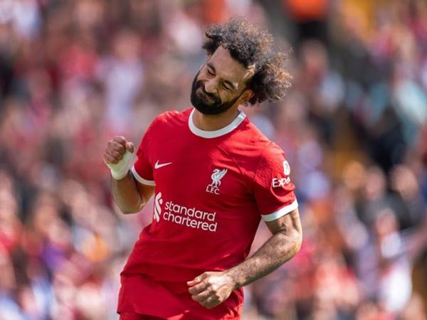 Bóng đá Anh 26/8: Liverpool dọn đường cho Salah đến Ả Rập
