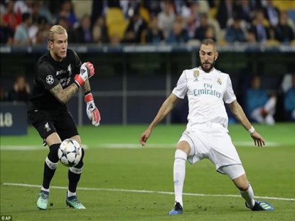 Tin BĐ: ‘Bom tấn’ Liverpool và niềm ngưỡng mộ Karim Benzema
