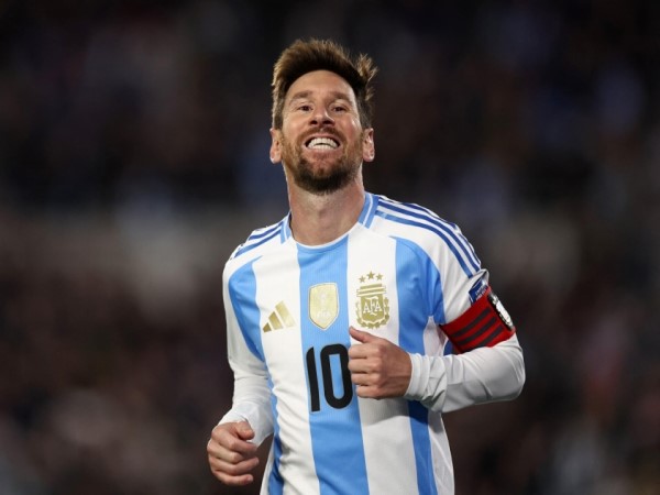 Tin BĐ: Messi nhận điểm tuyệt đối vòng loại World Cup