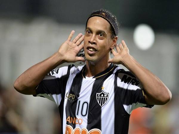 Những biệt danh của Ronaldinho khác ngoài biệt danh chính