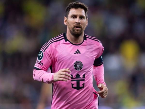 Sự nghiệp bất hủ của huyền thoại Lionel Messi