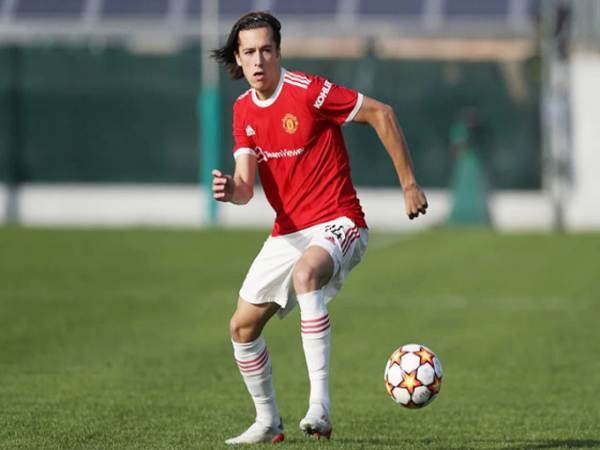 Danh sách hậu vệ cánh MU trẻ triển vọng đáng chờ đợi