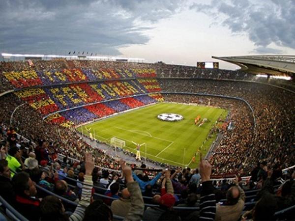 Kiến trúc và sức chứa Sân vận động Camp Nou